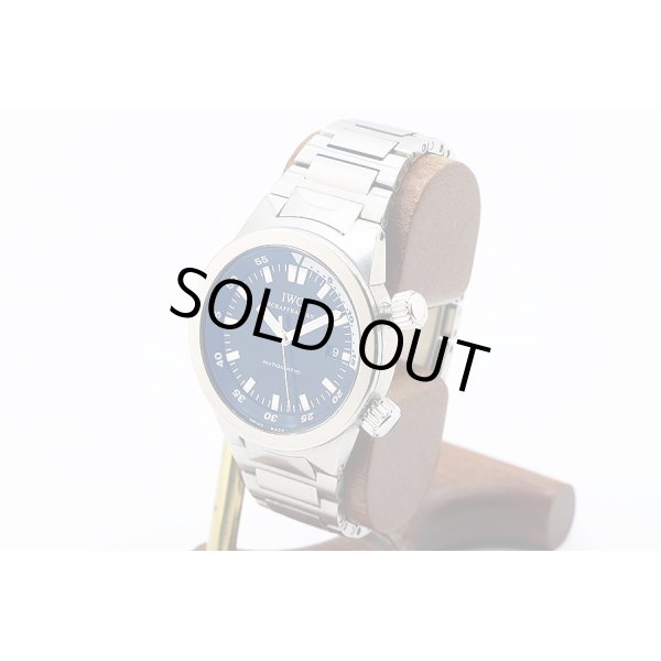 ＩＷＣ　アクアタイマー　ＩＷ３５４８０５　黒文字盤　２ツリューズ　サイド