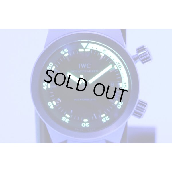 ＩＷＣ　アクアタイマー　ＩＷ３５４８０５　黒文字盤　２ツリューズ　ライト