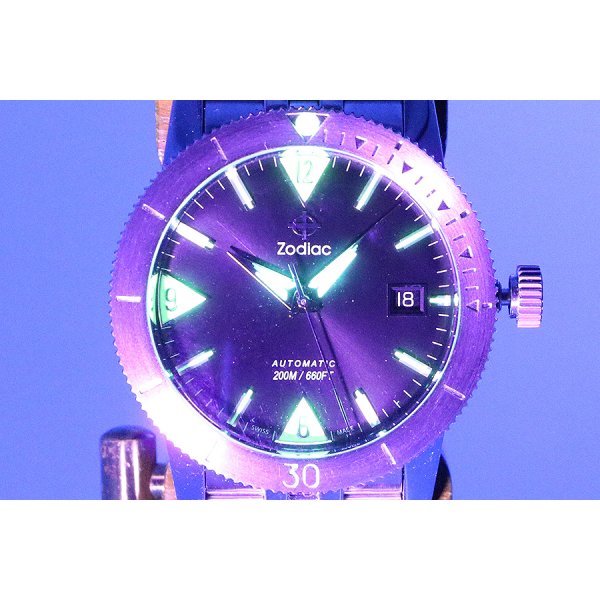 ゾディアック　スーパーシーウルフ５３　ＺＯ９２０１　黒文字盤　ライト