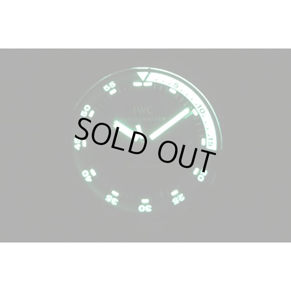 ＩＷＣ　アクアタイマー　ＩＷ３５４８０５　黒文字盤　２ツリューズ　ライト暗闇