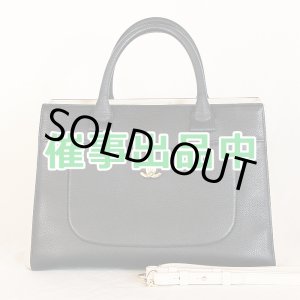 画像: シャネル ネオエグゼクティブ 2WAYトートバック A69930 ブラック/アイボリー/GP金具