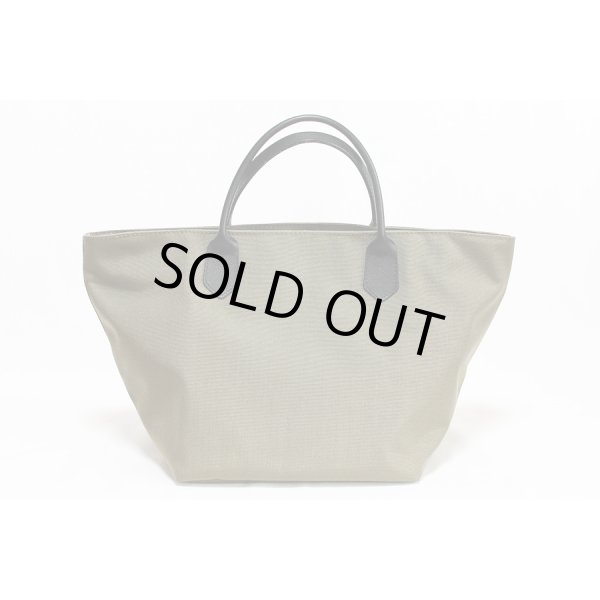 エルベシャプリエ　レザーハンドル舟型トートM 1407C トープ　裏面