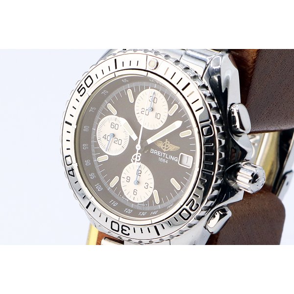 ブライトリング　クロノシャーク　Ａ１３０６１　黒文字盤　銀インダイアル　サイド拡大