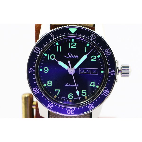 ジン　パイロットウォッチ　１０４　１０４．ＳＴ．ＳＡ．Ａ　青文字盤　ライト