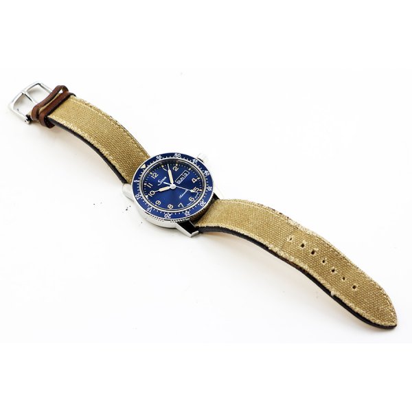 ジン　パイロットウォッチ　１０４　１０４．ＳＴ．ＳＡ．Ａ　青文字盤　革ベルト状態　表面