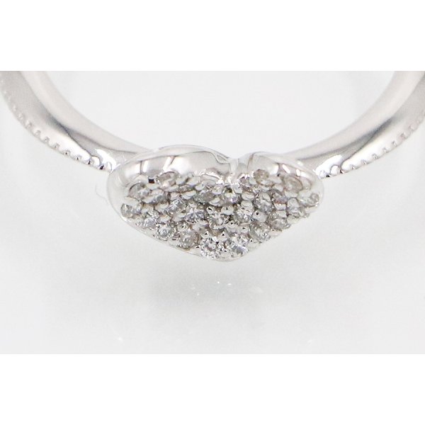 K18WG ダイアイリリング 0.12ct 2.40g　拡大