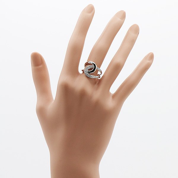 PT900 ダイアイリリング 0.30ct 4.90g　装着イメージ