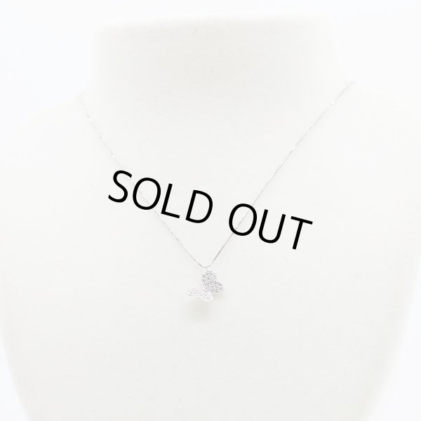 K18WG ダイアイリペンダントネックレス　0.23ct 2.80g　装着イメージ
