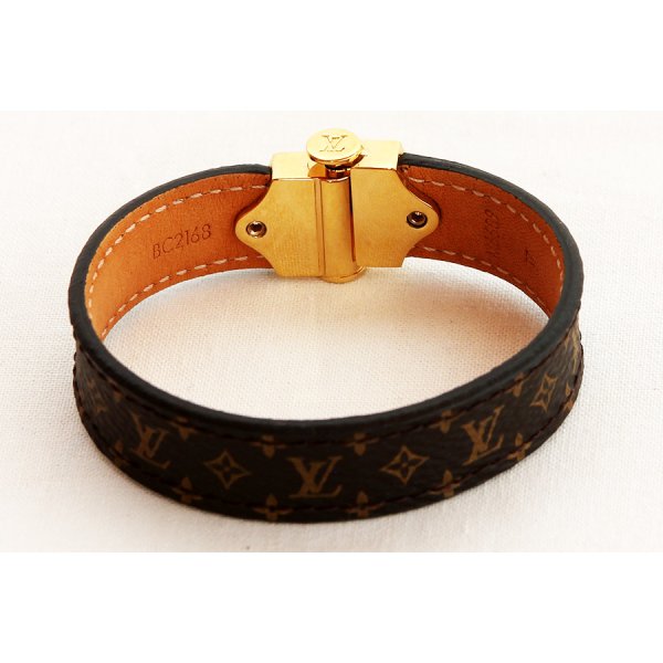 ルイ・ヴィトン　ブラスレ・スピリット M6689 #17　裏面