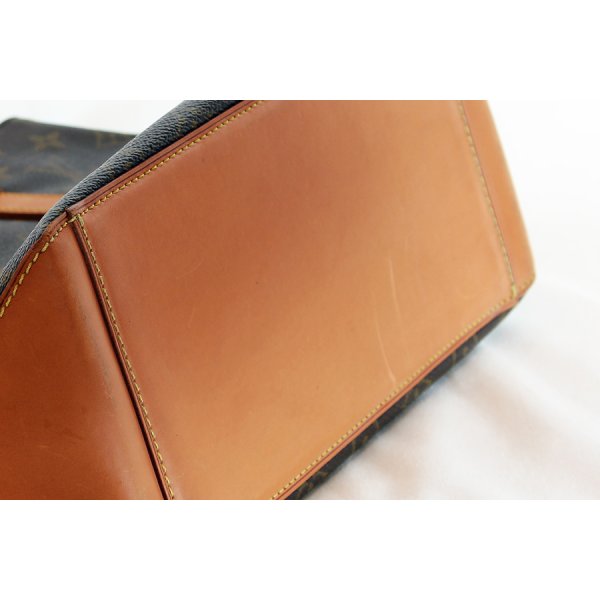 ルイ・ヴィトン　カバ・ピアノ M51148　底スレ