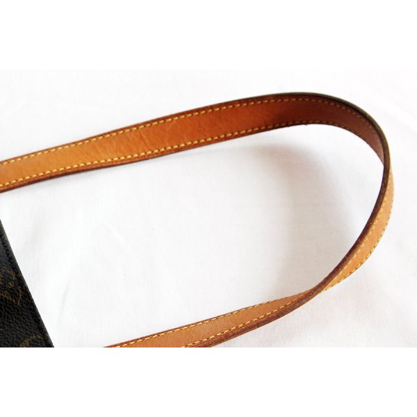 ルイ・ヴィトン　カバ・ピアノ M51148　持ち手汚れ