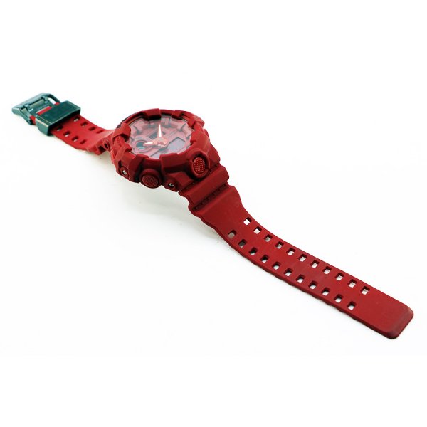 カシオ　Ｇショック　ＧＡ－７３５Ｃ－４ＡＪＲ　レッドアウト　３５周年限定　ラバーベルト状態　表面