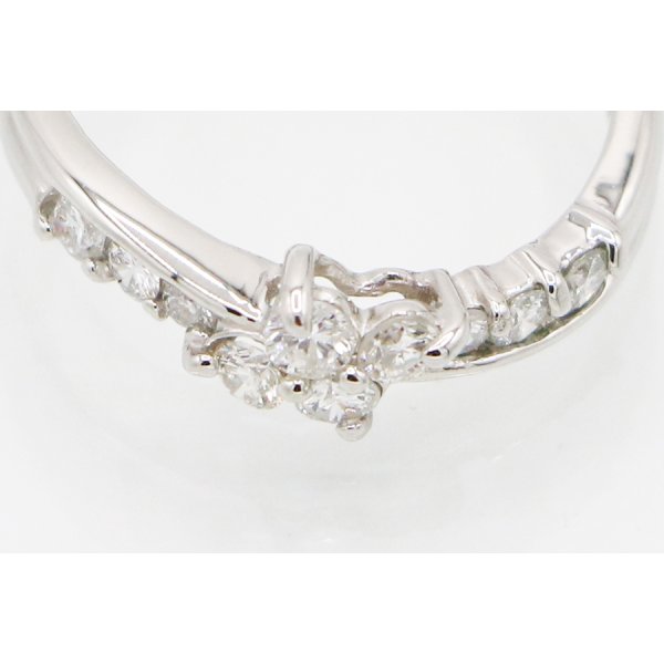 PT900 ダイアイリリング 0.50ct 3.20g　拡大