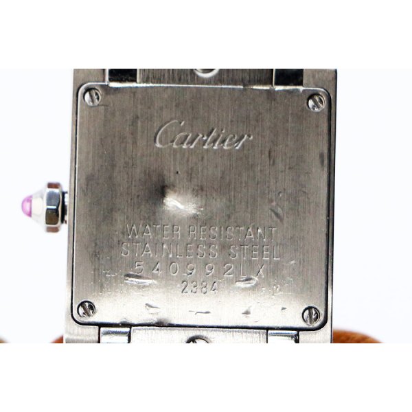 カルティエ　タンクフランセーズＳＭ　Ｗ５１０３１Ｑ３　銀文字盤　ピンクロゴ　２００６Ｘｍａｓ限定　裏蓋打ち傷あり