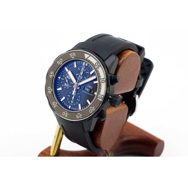 ＩＷＣ　アクアタイマー２０００　クロノ　ＩＷ３６７６７０５　黒文字盤　ガラパゴス限定　サイド